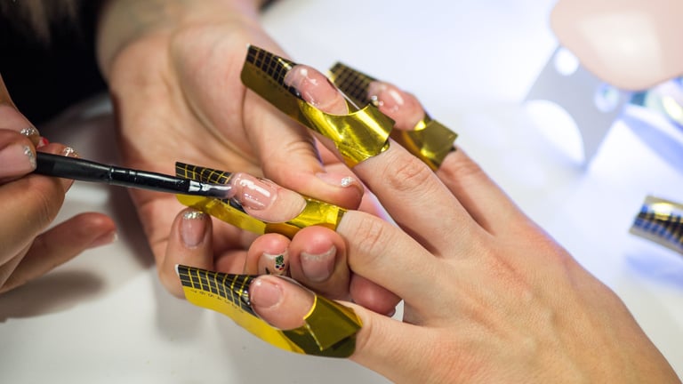 Ricostruzione unghie gel